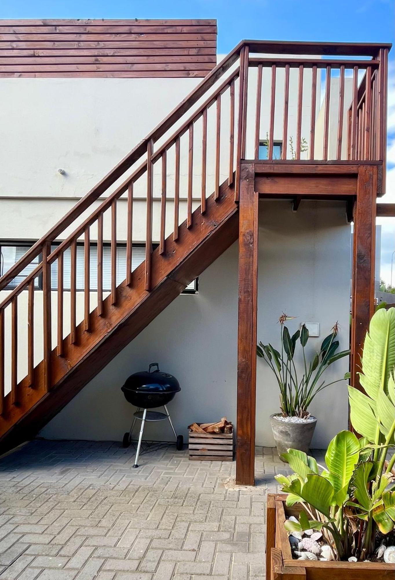 Lower Point Surf Studio Jeffreys Bay Esterno foto